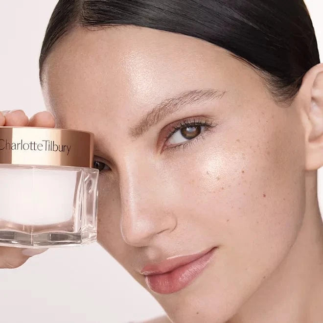 Buy Original Charlotte Tilbury Iconic Magic Skincare Duo Limited Edition - Online at Best Price in Pakistan Buy Original Charlotte Tilbury Iconic Magic Skincare Duo Limited Edition - Online at Best Price in Pakistan