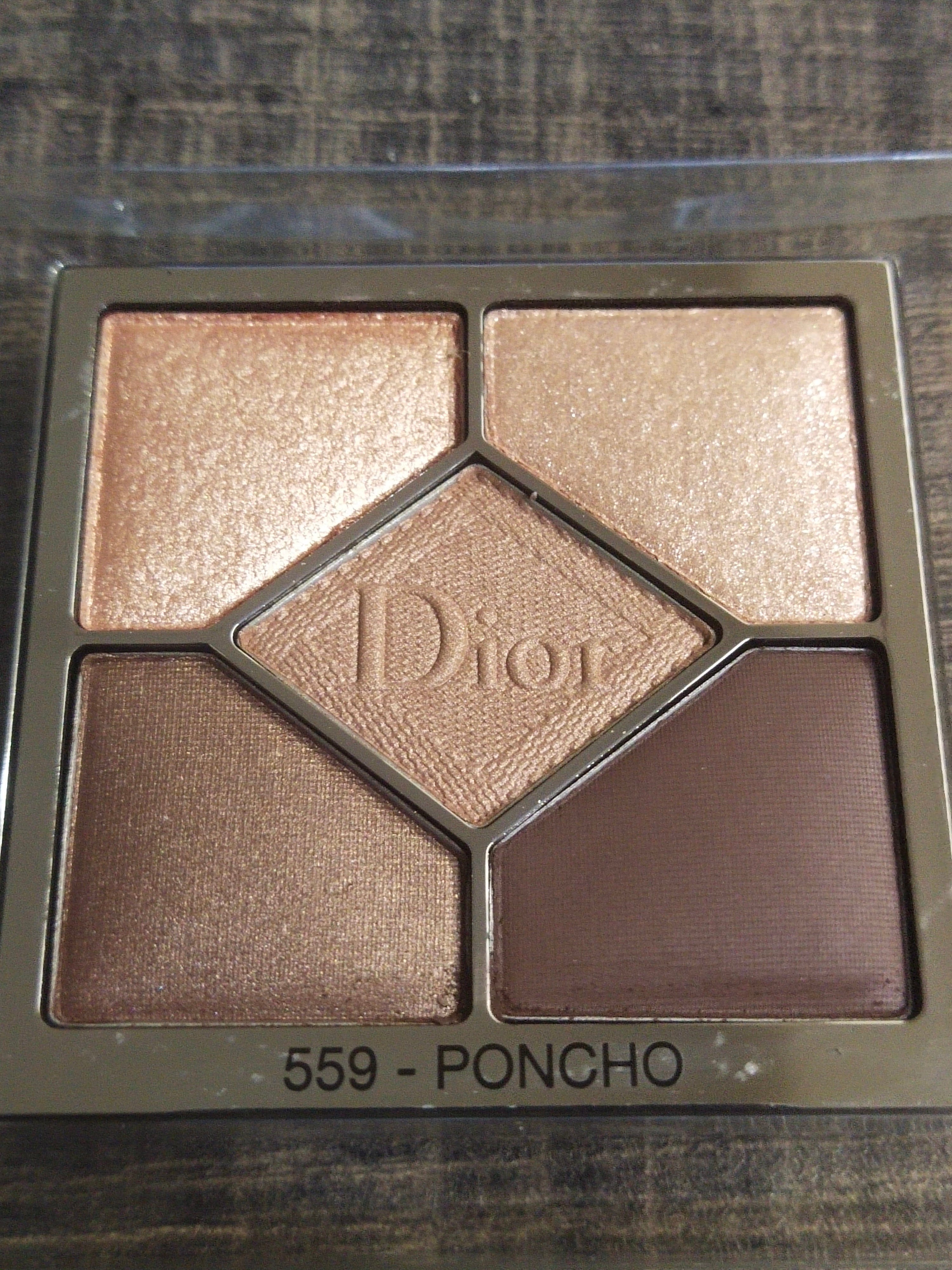 Buy Original DIOR Diorshow 5 Couleurs 559 PONCHO Testeur - Online at Best Price in Pakistan Buy Original DIOR Diorshow 5 Couleurs 559 PONCHO Testeur - Online at Best Price in Pakistan