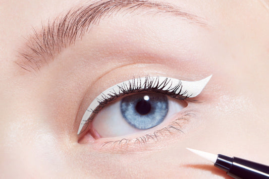 Buy Original Dior Diorshow On Stage Liner 001 Matte White - Online at Best Price in Pakistan