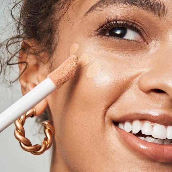 Buy Original e.l.f Cosmetics Halo Glow Liquid Filter 1 Fair Neutral Peach - Online at Best Price in Pakistan Buy Original e.l.f Cosmetics Halo Glow Liquid Filter 1 Fair Neutral Peach - Online at Best Price in Pakistan