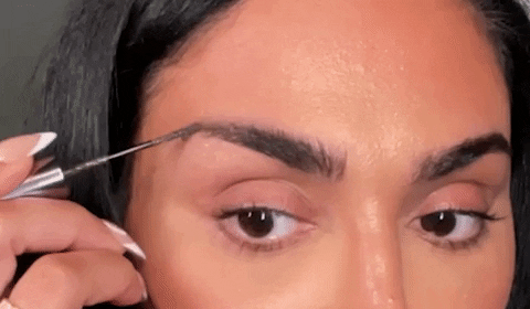 Buy Original Huda Beauty Bombbrows Full ‘n Fluffy Fiber Gel 3 Caramel Blonde 4.5ml - Online at Best Price in Pakistan