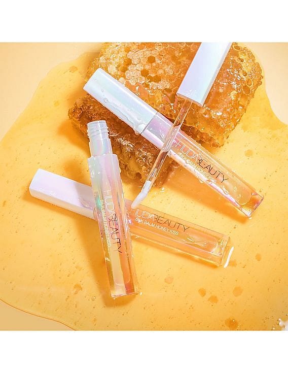 Buy Original Huda Beauty Silk Balm Honey Kiss Plumping Lip Balm - 3ml - Online at Best Price in Pakistan Buy Original Huda Beauty Silk Balm Honey Kiss Plumping Lip Balm - 3ml - Online at Best Price in Pakistan