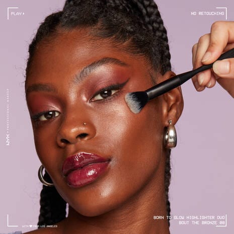 Buy Original NYX Professional Makeup Born To Glow Icy Highlighter Duo The Bronze & Gem Strom - Online at Best Price in Pakistan Buy Original NYX Professional Makeup Born To Glow Icy Highlighter Duo The Bronze & Gem Strom - Online at Best Price in Pakistan