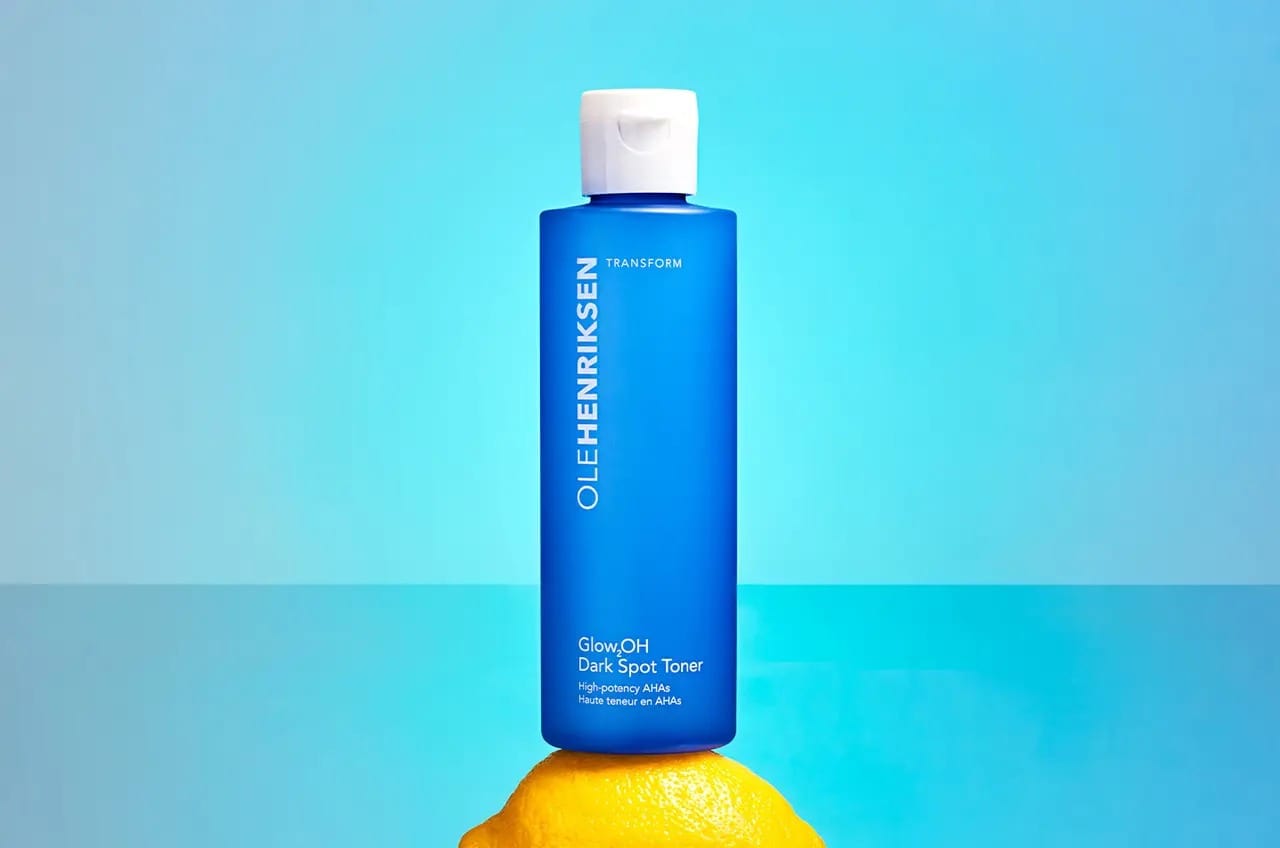 Buy Original OLEHENRIKSEN Glow2OH Dark Spot Toner 190ml - Online at Best Price in Pakistan Buy Original OLEHENRIKSEN Glow2OH Dark Spot Toner 190ml - Online at Best Price in Pakistan