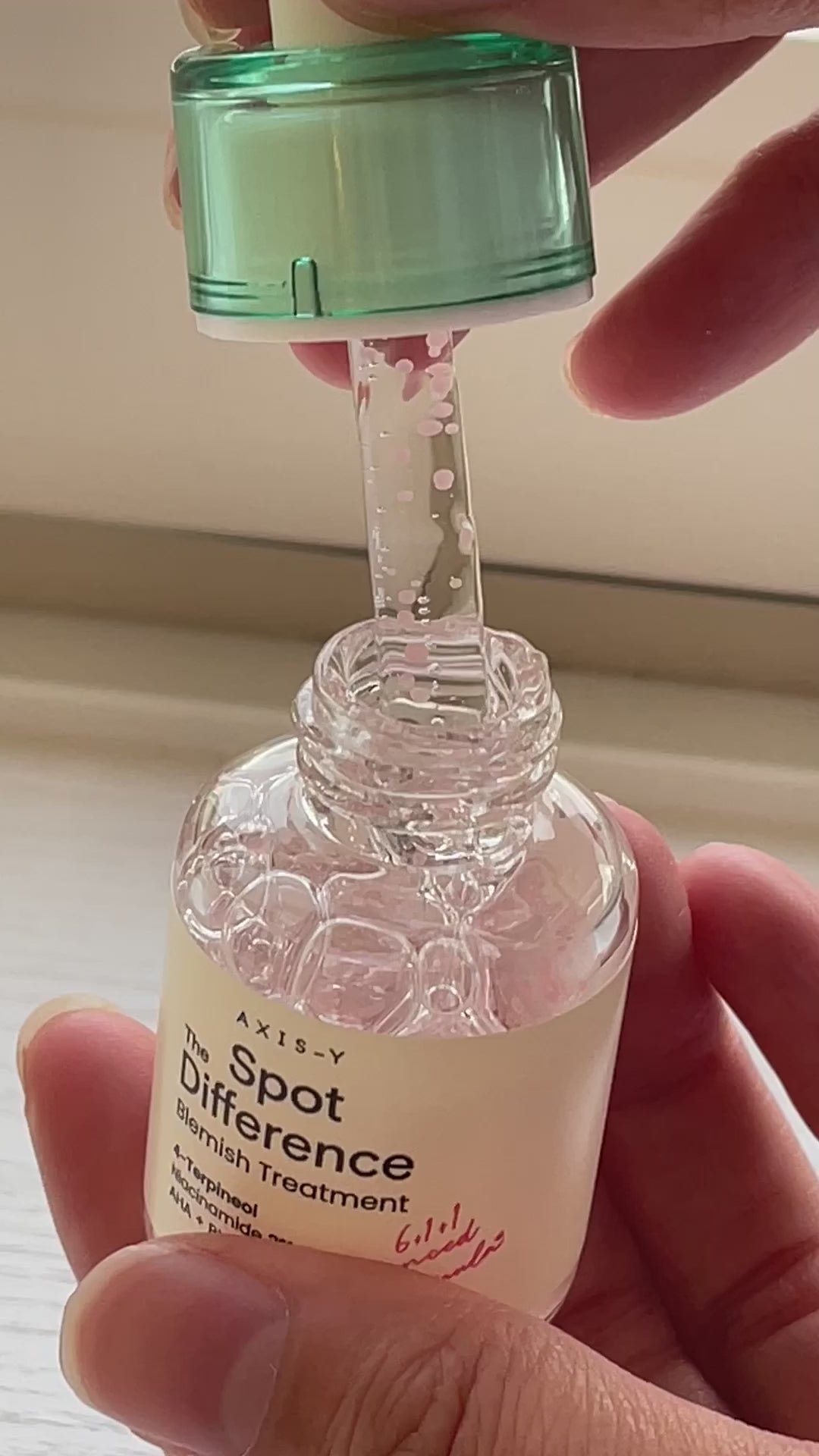 Axis Y Spot The Difference Blemish Treatment 15ml Axis Y Spot The Difference Blemish Treatment 15ml