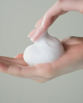 TOCOBO Coconut Clay Cleansing Foam 150ml TOCOBO Coconut Clay Cleansing Foam 150ml