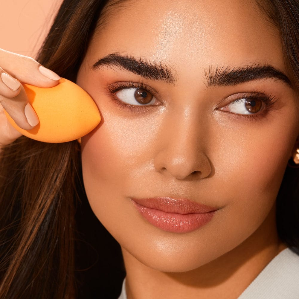 Buy Original Real Techniques Everyday Essentials Brushes And Sponge Set - Online at Best Price in Pakistan Buy Original Real Techniques Everyday Essentials Brushes And Sponge Set - Online at Best Price in Pakistan