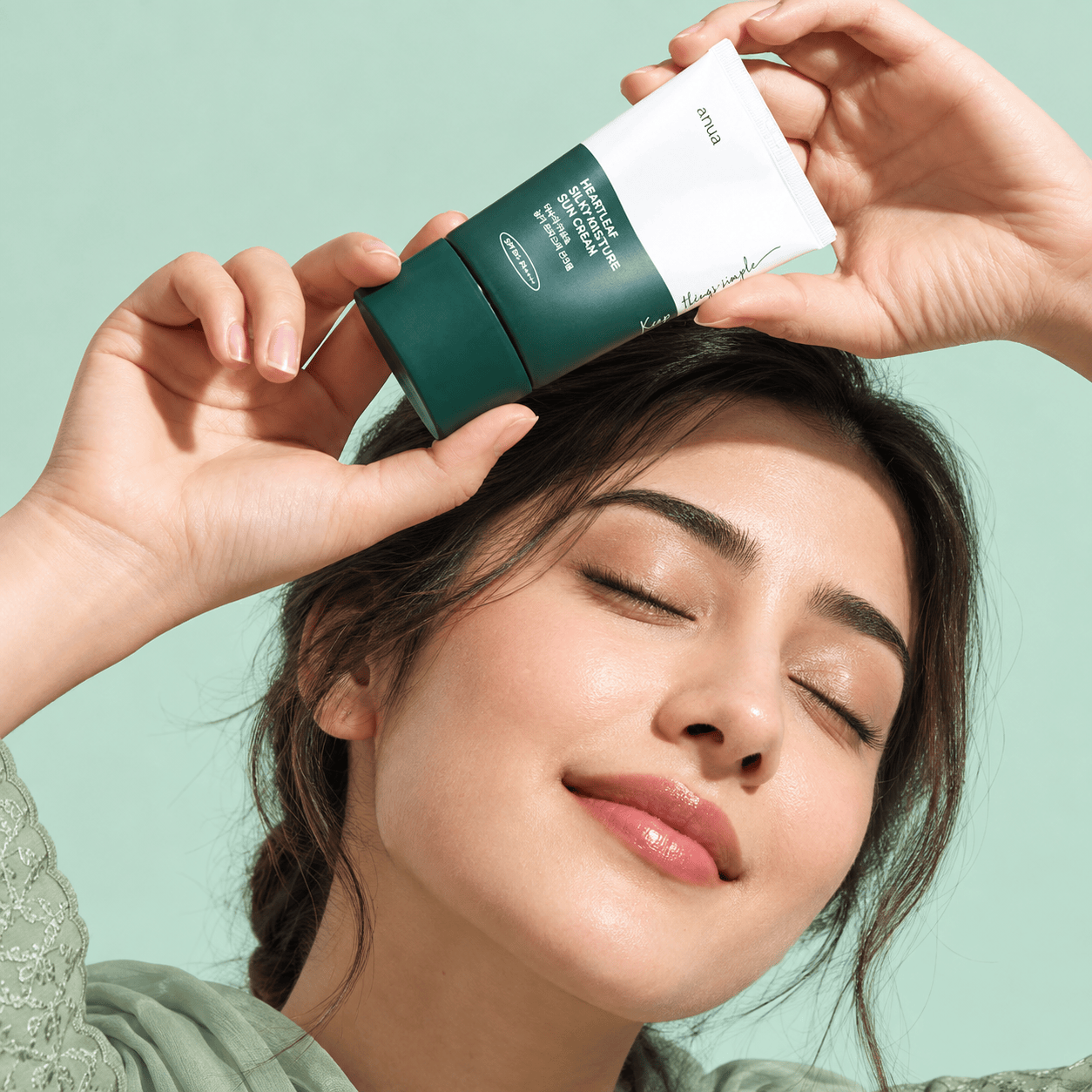 Anua Heartleaf Silky Moisture Sunscreen SPF50 + 50ml