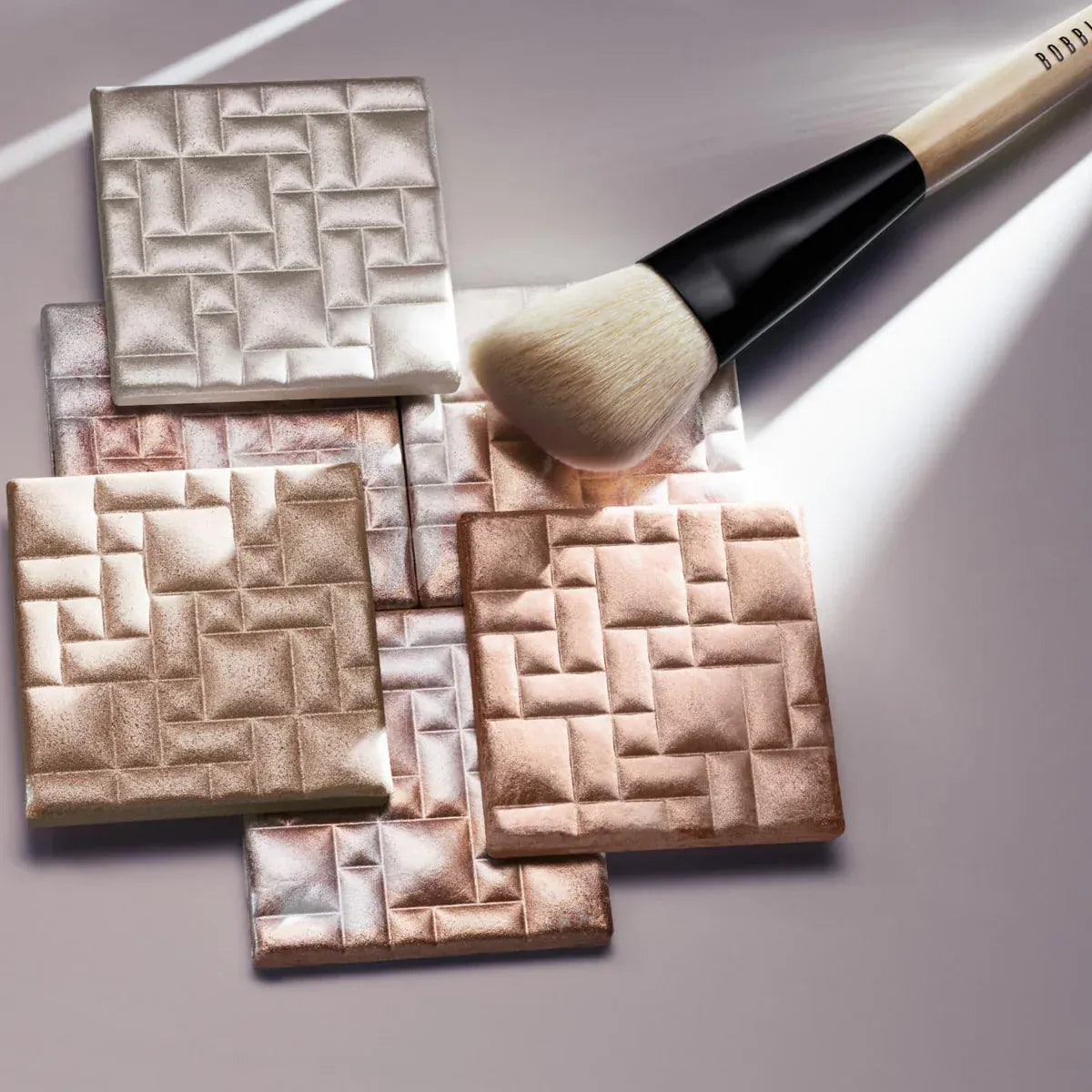 Buy Original Bobbi Brown Highlighting Powder Moon Glow 8g - Online at Best Price in Pakistan