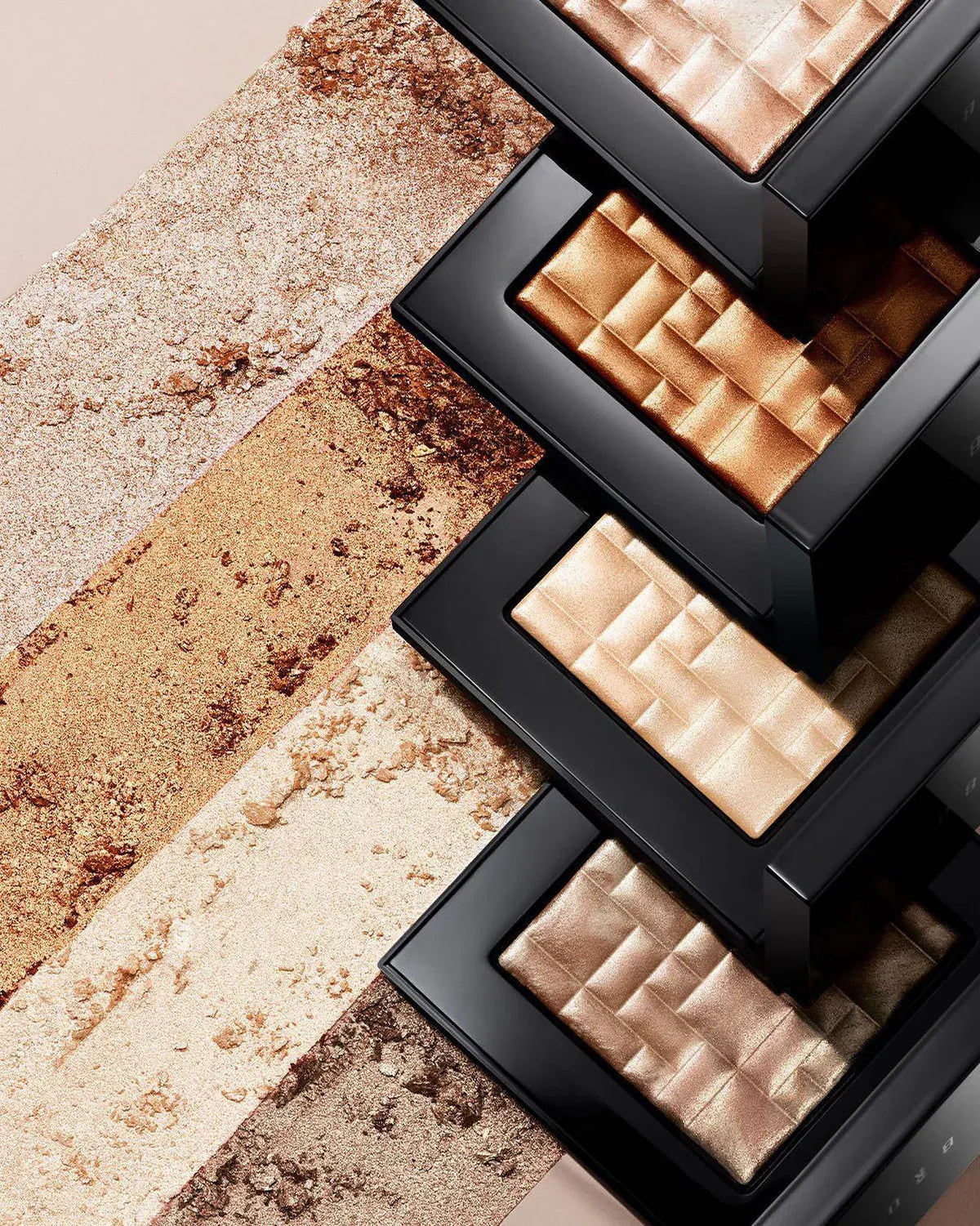 Buy Original Bobbi Brown Highlighting Powder Moon Glow 8g - Online at Best Price in Pakistan