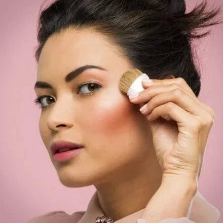 Buy Original Bourjois Le Petit Strober Highlighter - Universal Glow - Online at Best Price in Pakistan