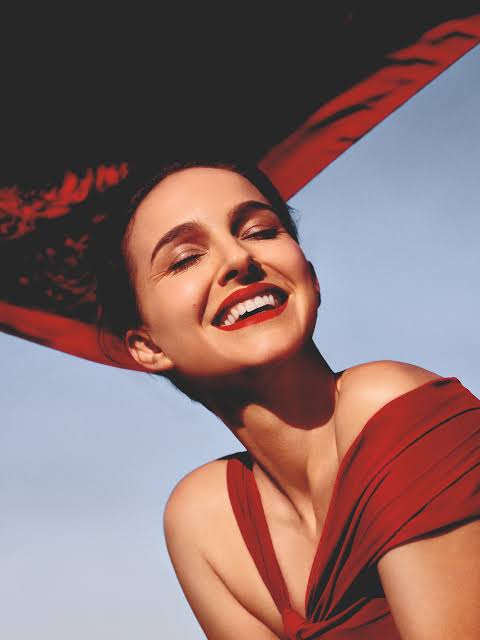Buy Original Dior Rouge Dior Couture Colour Lipstick 743 Rouge Zinnia - Online at Best Price in Pakistan