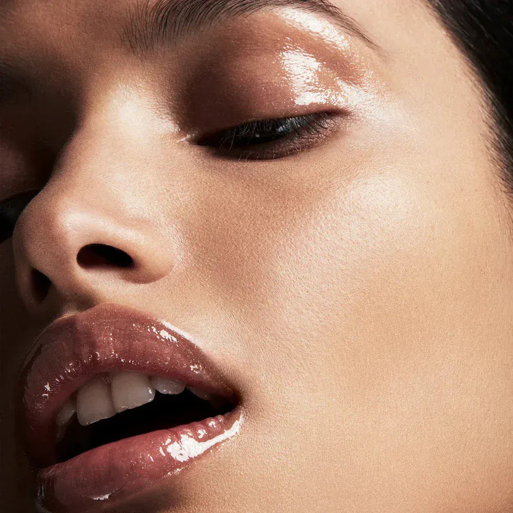 Buy Original Fenty Beauty Gloss Bomb - 01 Fenty Glow - Online at Best Price in Pakistan