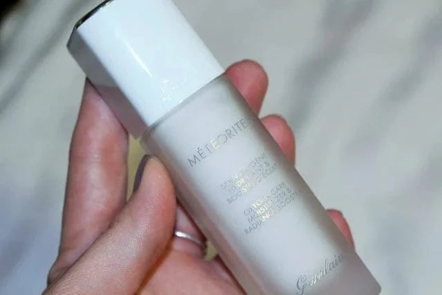 Buy Original Guerlain Meteorites Oxygen Care Moisturizer And Radiance Booster 30ml - Online at Best Price in Pakistan