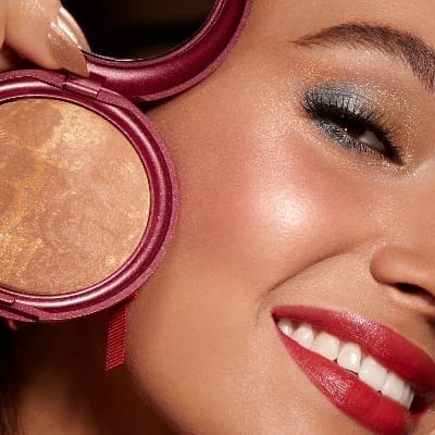 Buy Original KIKO MILANO Joyful Holiday Luxurious Baked Bronzer 02 - Online at Best Price in Pakistan