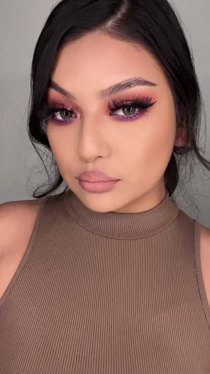 Buy Original SHEGLAM Burgundy Palette - Online at Best Price in Pakistan