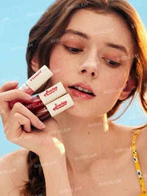 Buy Original SHEGLAM Söndag Picknick Lagertårta Lip Oil Set - Online at Best Price in Pakistan