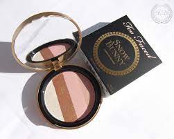 Buy Original Too Faced Snow Bunny Luminous Bronzer - Online at Best Price in Pakistan