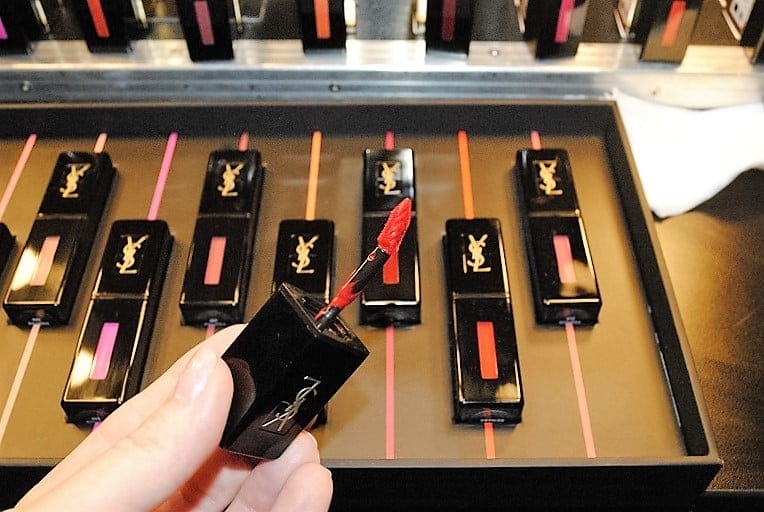Ysl 406 Yves Saint Laurent Beaute Vinyl Cream Lip Stain 406 Orange Electro ...