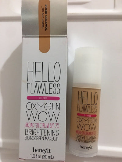 Hello Flawless! Oxygen Wow Liquid Foundation deluxe sample in ’Warm Me Up’ Toasted Beige