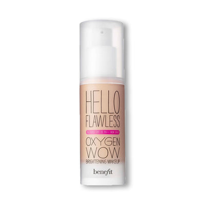 Hello Flawless! Oxygen Wow Liquid Foundation deluxe sample in ’Warm Me Up’ Toasted Beige