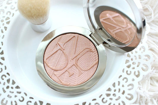 Buy Original Dior Skin Nude Air Luminizer Holographic 002 Holo Gold - Online at Best Price in Pakistan