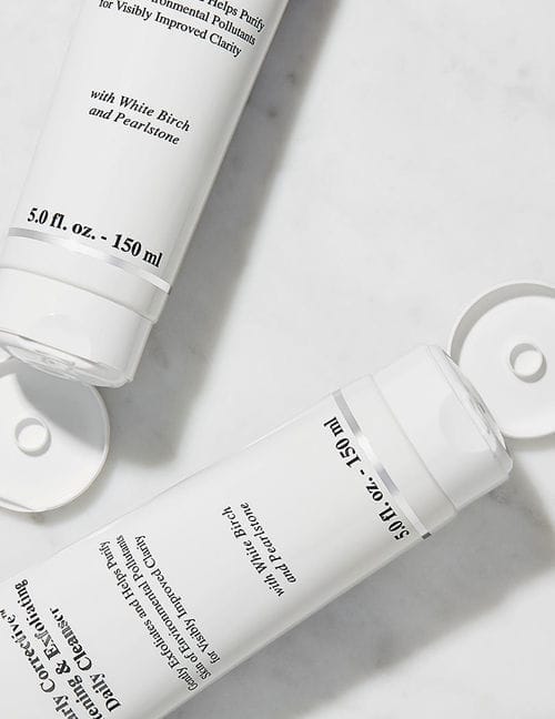 Buy Original Kiehl's Clearly Corrective Brightening & Exfoliating Daily Cleanser - 150ml - Online at Best Price in Pakistan